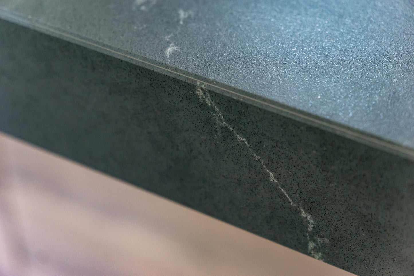 Silestone® - Charcoal Soapstone